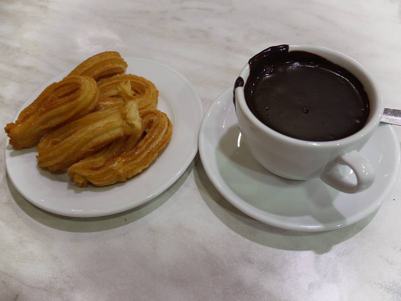 Churros con chocolate