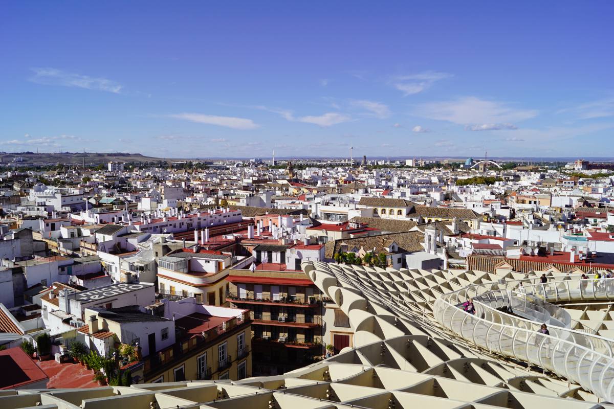 Sevilla mit Sonnenschirm